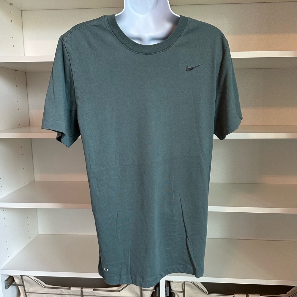 Men’s Nike Dri-Fit Tee Shirt